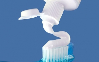 Top 7 loại kem đánh răng chuyên dụng cho răng niềng